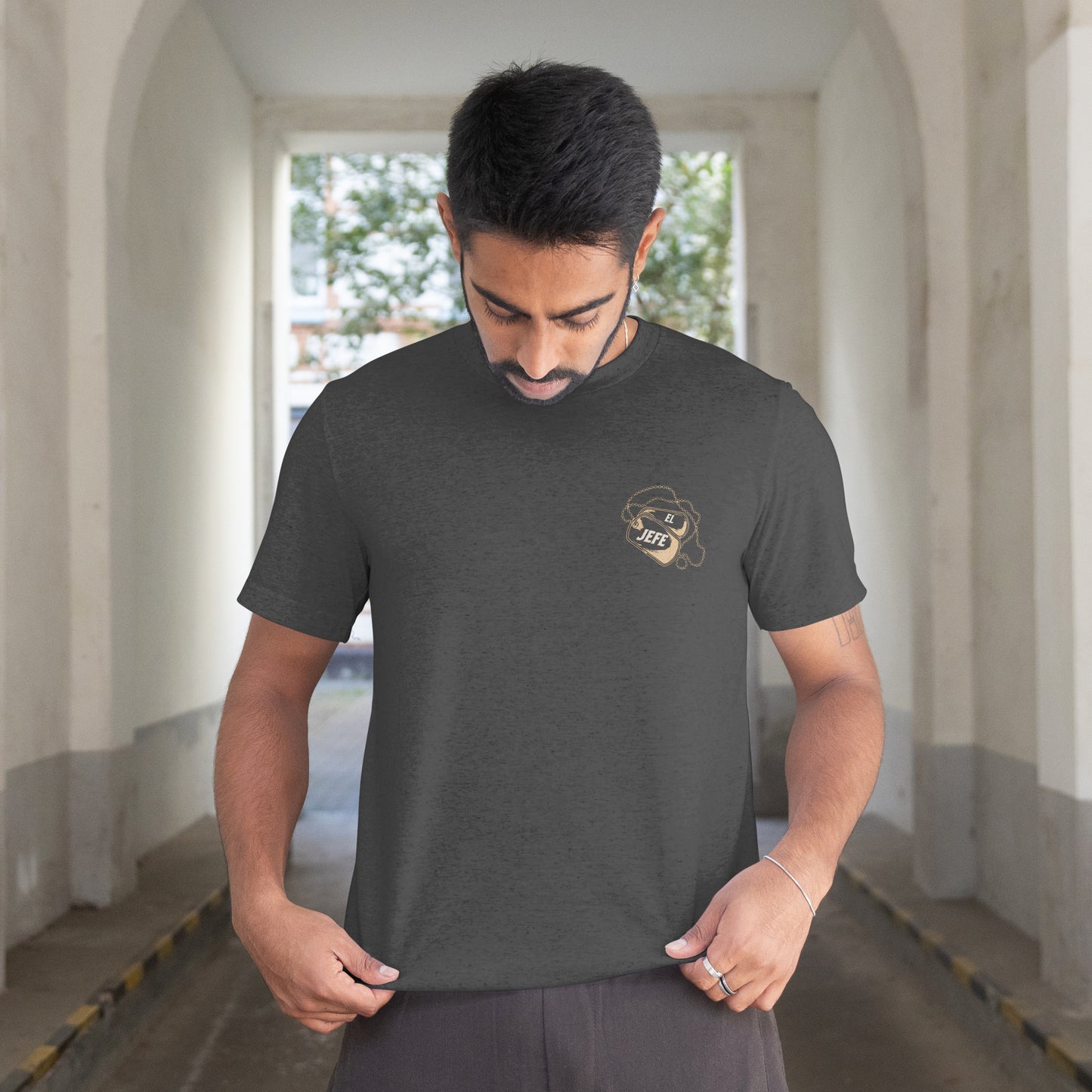 El Jefe Veterano T-shirt